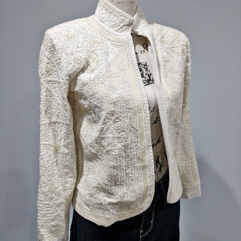 SOLD! ZARA Beaded Cream Beige Long Sleeve Blazer - Picture 9 of 10
